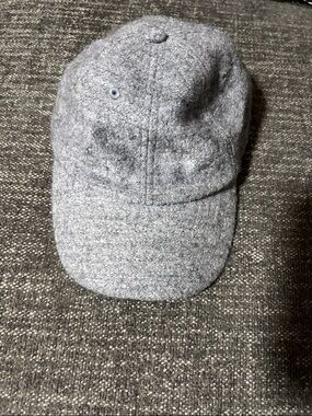 Aeropostale Gray Wool Blend Baseball Cap